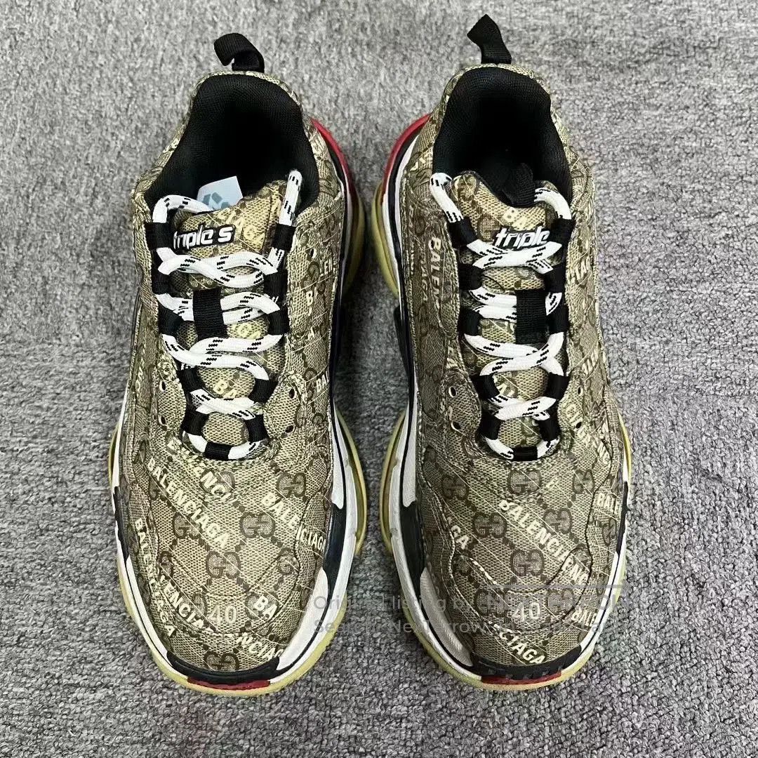 Balenciaga balenciaga brown triple s sneakers size 40. Size US 7.5 / EU 40-41 - 3 Thumbnail