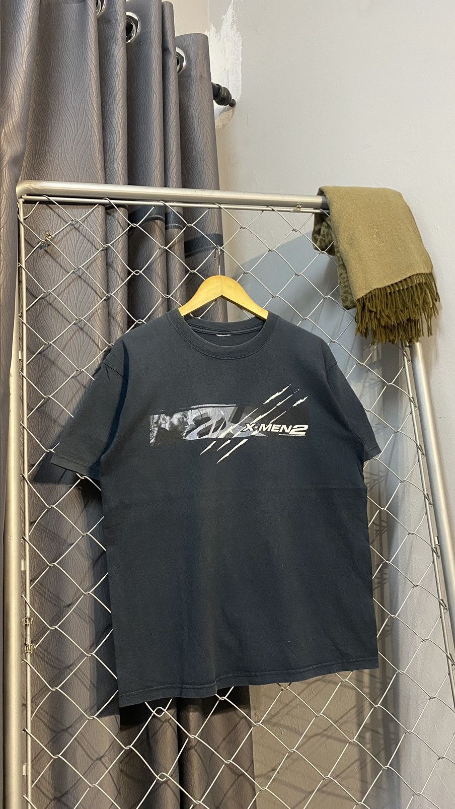 Marvel Comics × Vintage NEED GONE‼️VINTAGE 2003 Sunfaded MARVEL XMEN2 MOVIE TSHIRT Size US M / EU 48-50 / 2 - 1 Thumbnail