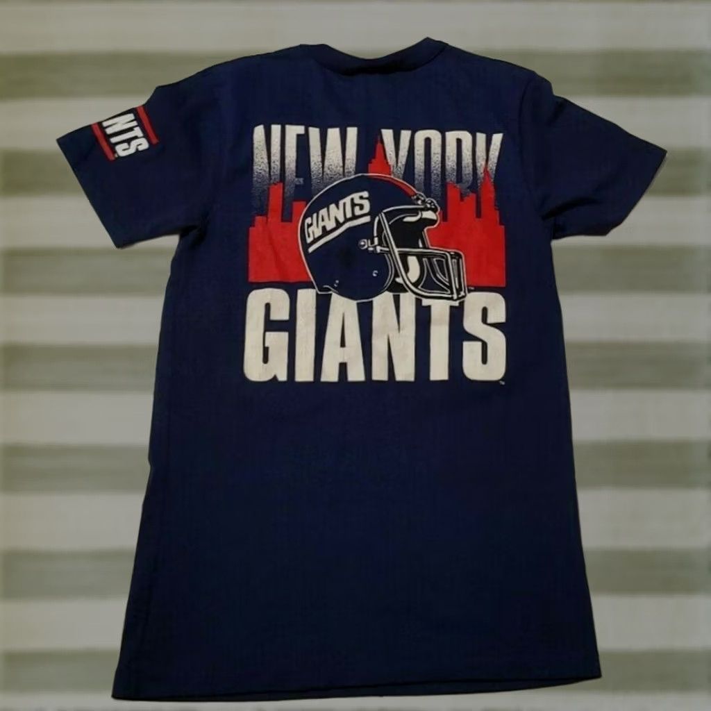 Vintage VINTAGE NY Giants Football Pocket T-Shirt Blue Small Unisex Adults USA Made 25in Long 16in Pit to Pit Shirt Mens Womens Boys Girls Size US S / EU 44-46 / 1 - 1 Thumbnail