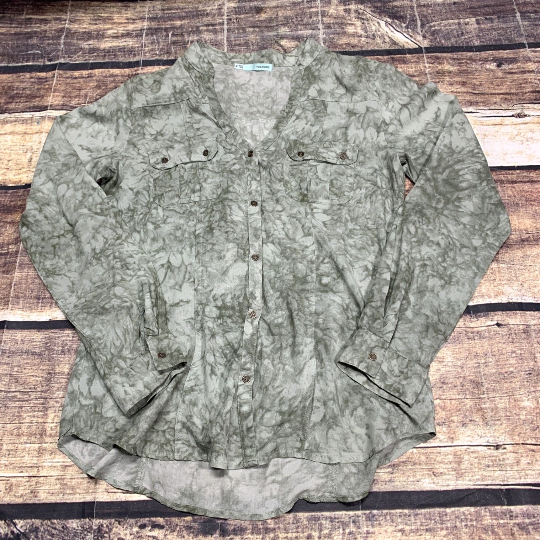 Vintage Maurices Button-Up Shirt Women’s Long Sleeve V-Neck Green Tie Die, Size M, Casual, Rayon, Button Accents, Regular Fit, Womens Size M / US 6-8 / IT 42-44 - 2 Thumbnail