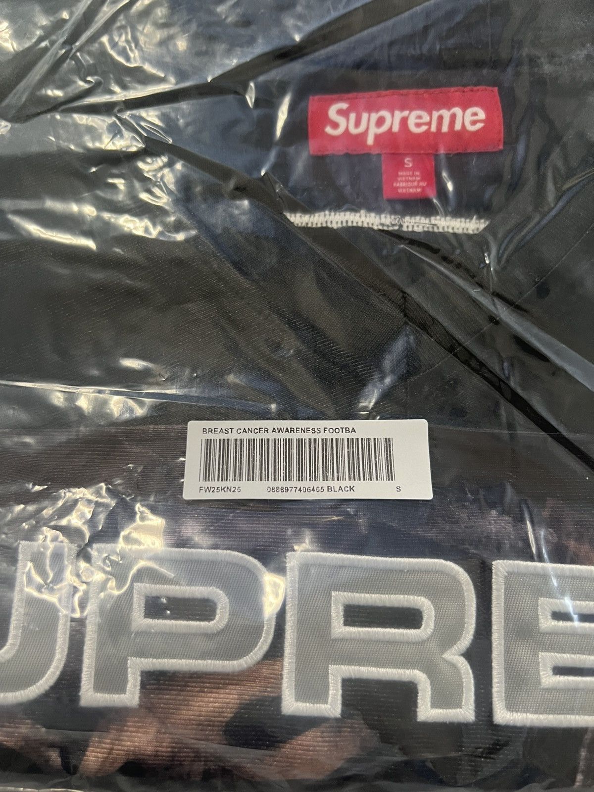 Supreme Supreme Breast Cancer Awareness Football Jersey Black Small Size US S / EU 44-46 / 1 - 3 Thumbnail