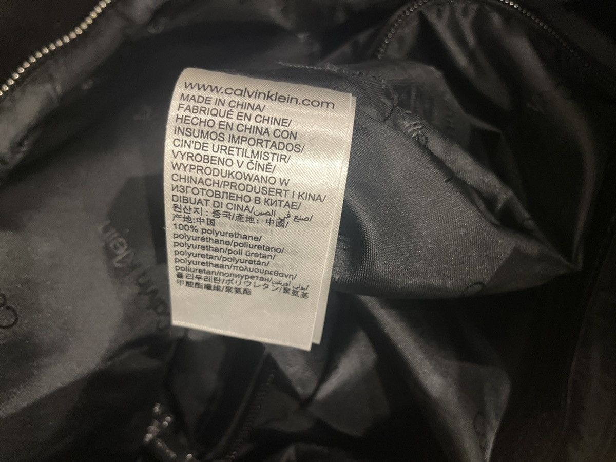Calvin Klein Large Calvin Klein black cloud bag rare Size ONE SIZE - 10 Thumbnail