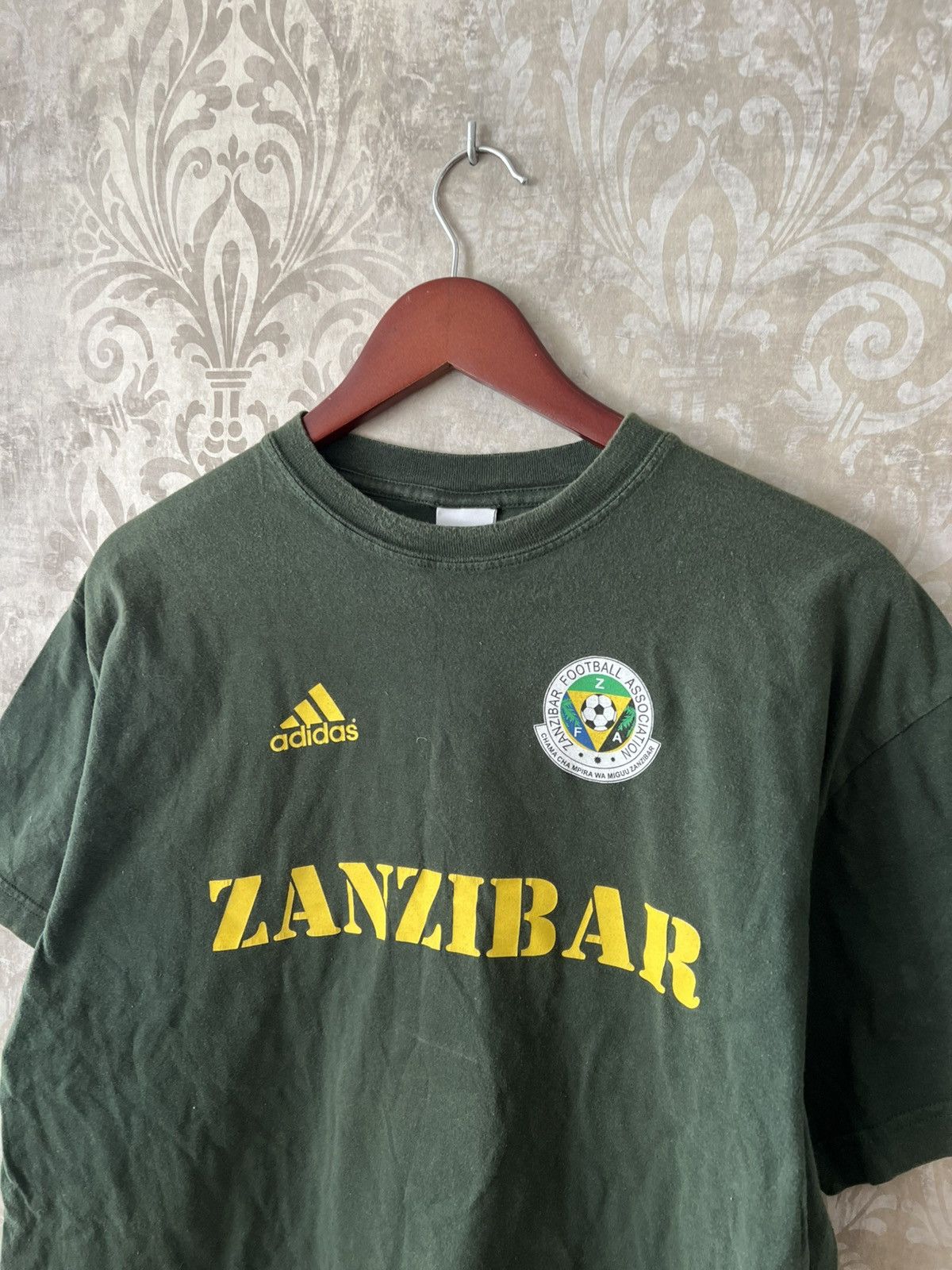 Adidas Vintage Adidas Zanzibar Football T-Shirt Tee soccer Size US XL / EU 56 / 4 - 2 Thumbnail