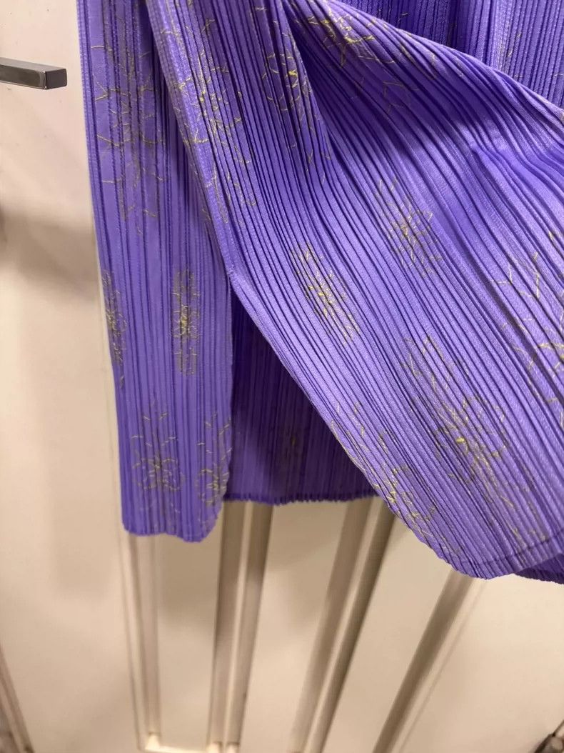 Issey Miyake Issey Miyake size:1 Purple pleated skirt Size 42" / US 20 - 4 Thumbnail