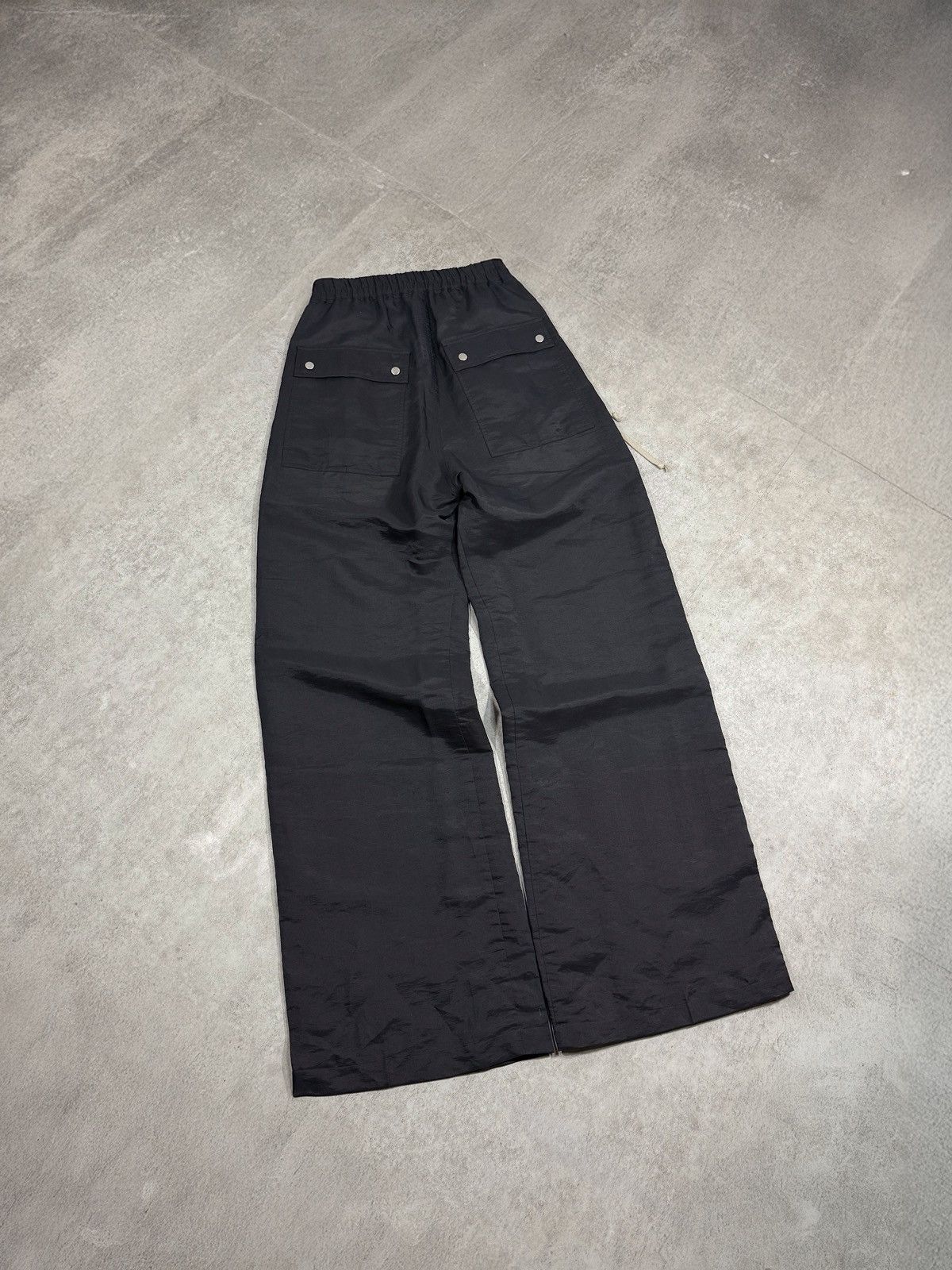 Rick Owens Rick Owens mainline Geth Belas Lido SS24 black Silk / Nylon Size 25" / US 0 / IT 36 - 2 Thumbnail
