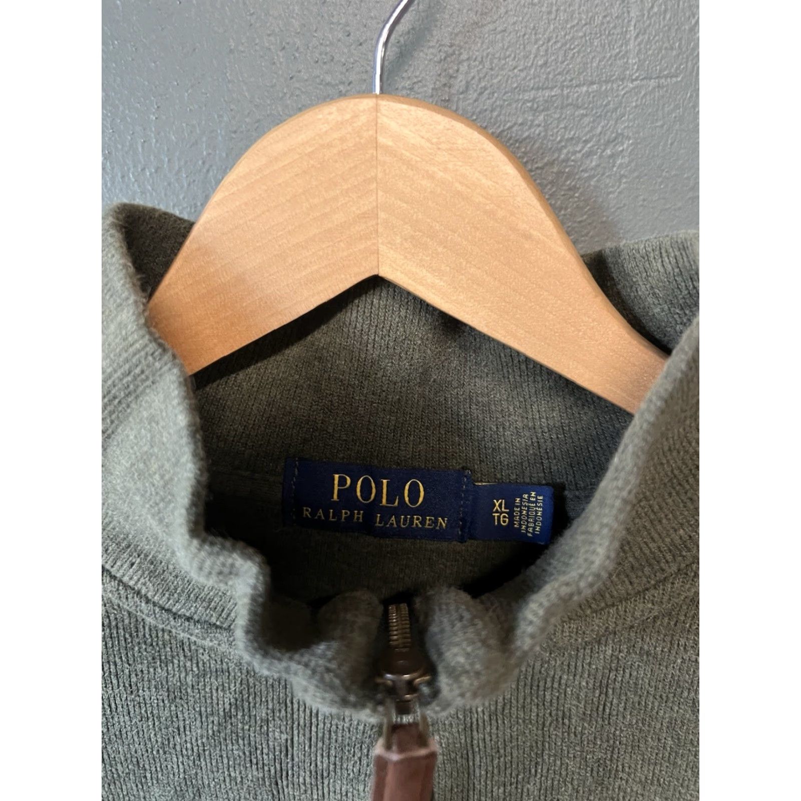 Polo Ralph Lauren Polo Ralph Lauren Mens Green 1/4 Zip Mock Neck Pullover Sweatshirt XL Pullover Sweatshirt Mens Green 1/4 Zip Mock Neck Polo Ralph Lauren Size US XL / EU 56 / 4 - 3 Thumbnail
