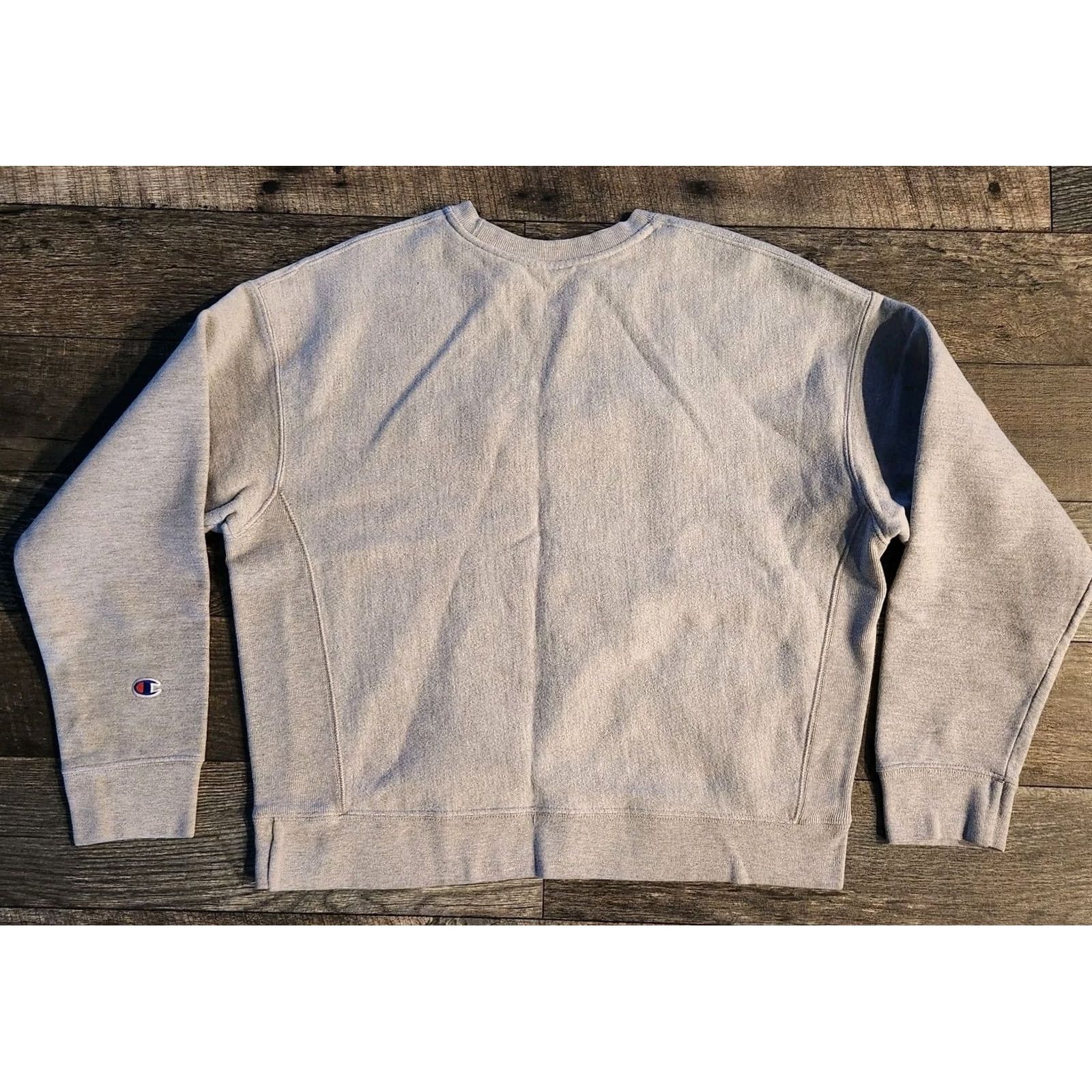 Champion VINTAGE Champion Reverse Weave Sweatshirt Crewneck Womens XL Gray Patch Logo Regular Long Sleeve Pullover Reversible Sweatshirt Size XL / US 12-14 / IT 48-50 - 6 Thumbnail