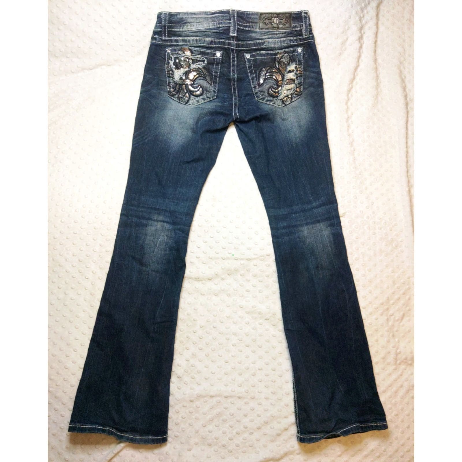 Miss Me Miss Me Jeans Womens Signature Bootcut 29 Embellished Fleur-de-lis Blue 32x32 Denim 5-Pocket Zipper Button Regular Womens Jeans Rock Western Y2K Size 29" - 7 Thumbnail