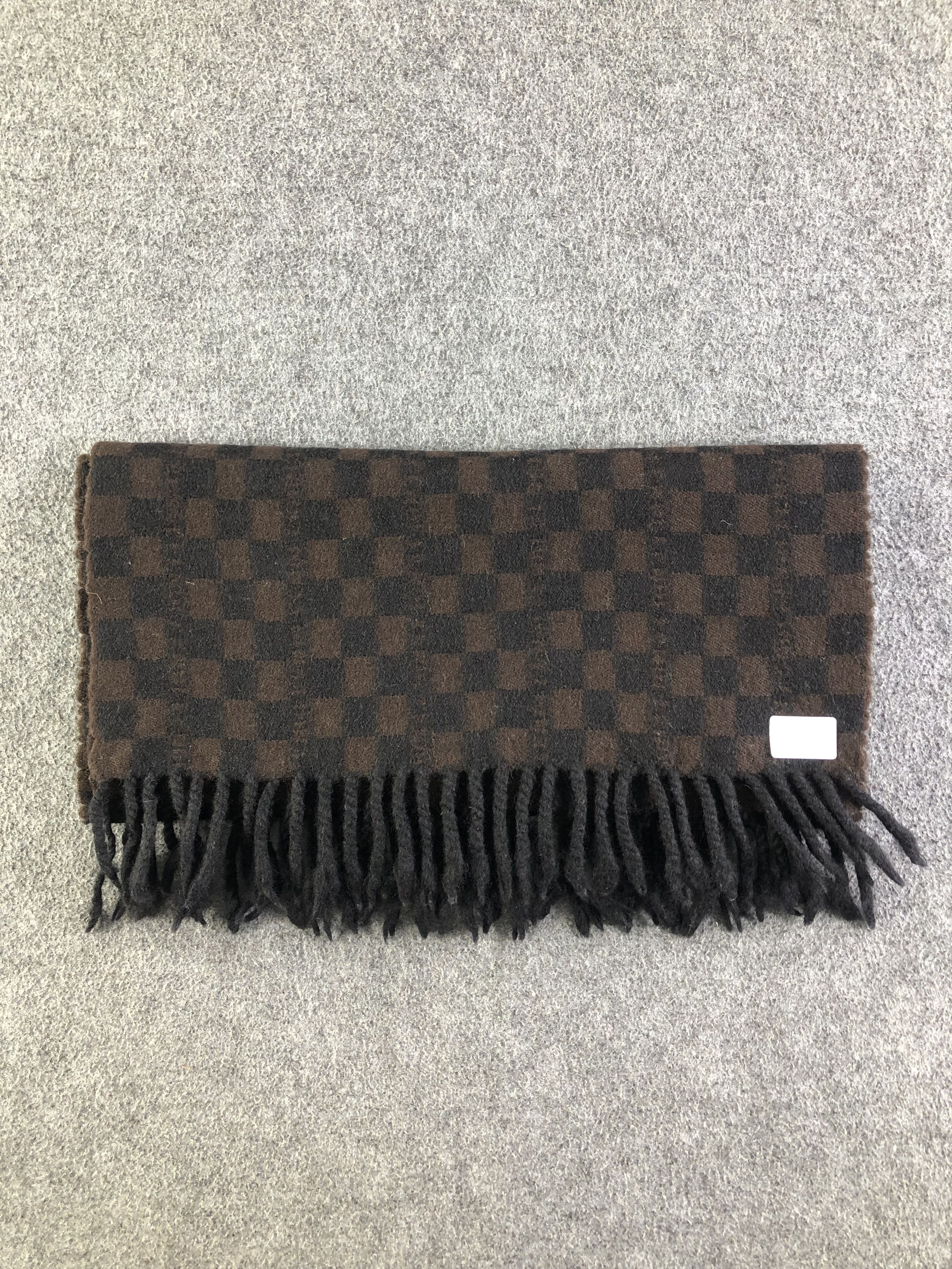 Fendi Fendi Luxury Scarf / Muffler / Neckwear SS1308 Size ONE SIZE - 5 Thumbnail