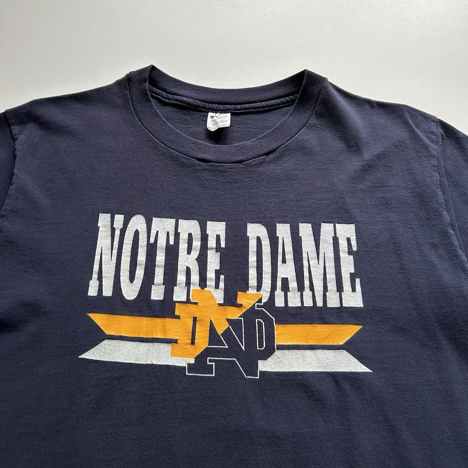 Champion Vintage 80s Notre Dame Shirt Champion Shirt XL NCAA College Size US XL / EU 56 / 4 - 2 Thumbnail