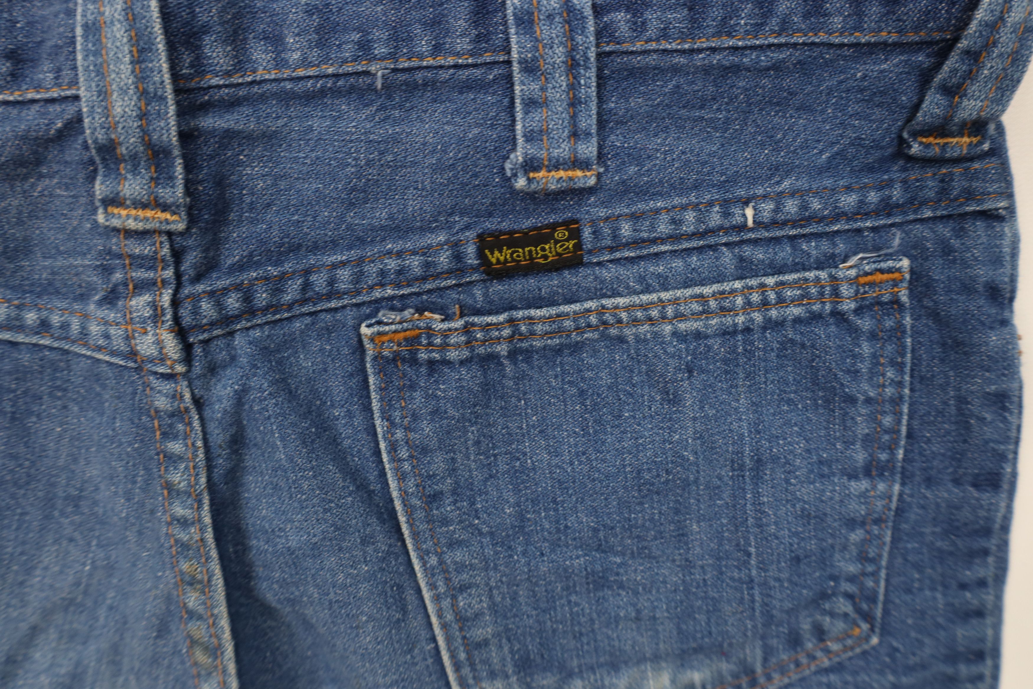 Wrangler Vintage 70s Wrangler Frayed Denim Jean Short Shorts Blue USA Size US 30 / EU 46 - 12 Thumbnail