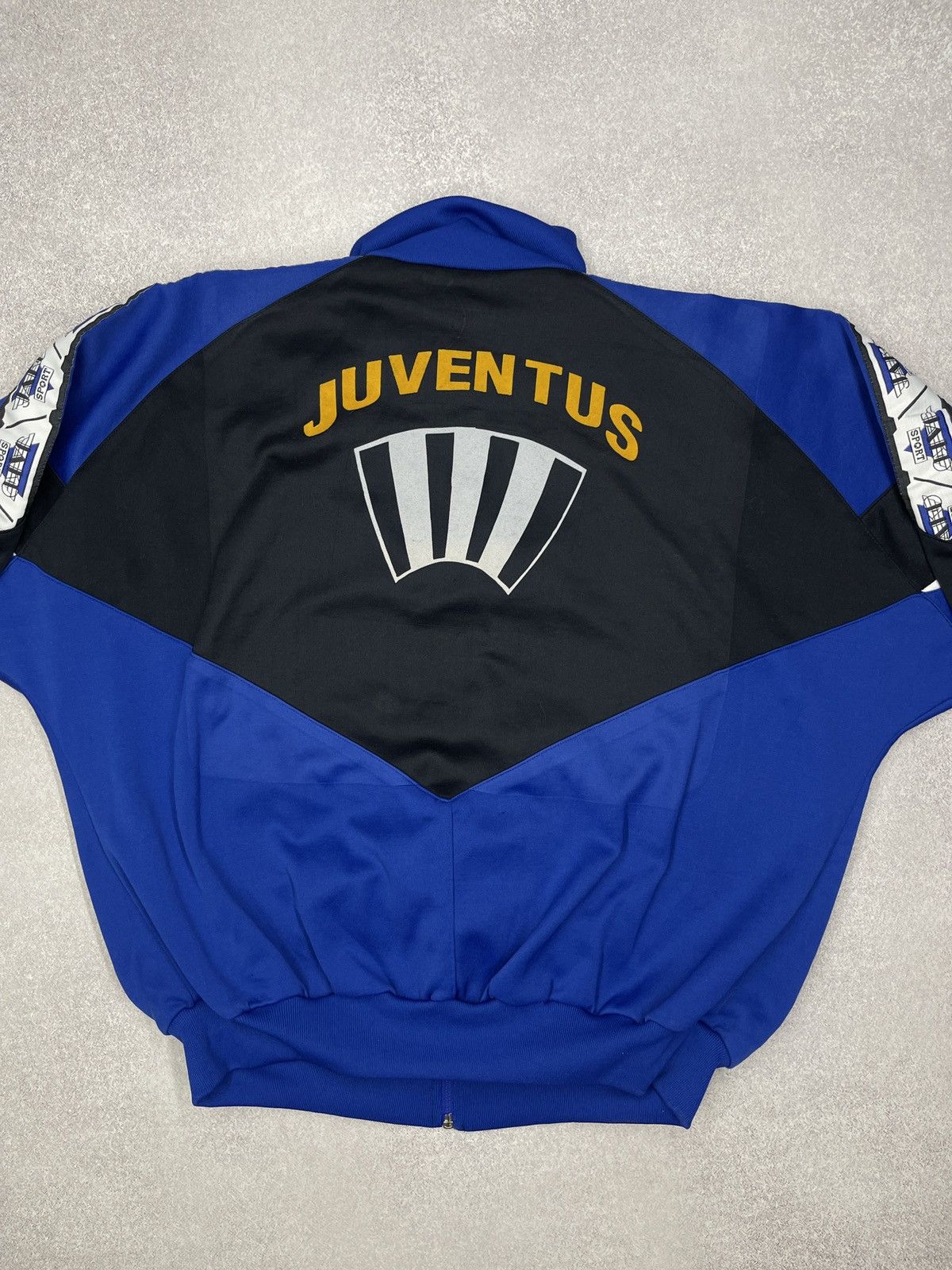 Vintage Vintage Jako Juventus Soccer Track Jacket Black/Blue Y2K Size US M / EU 48-50 / 2 - 7 Thumbnail
