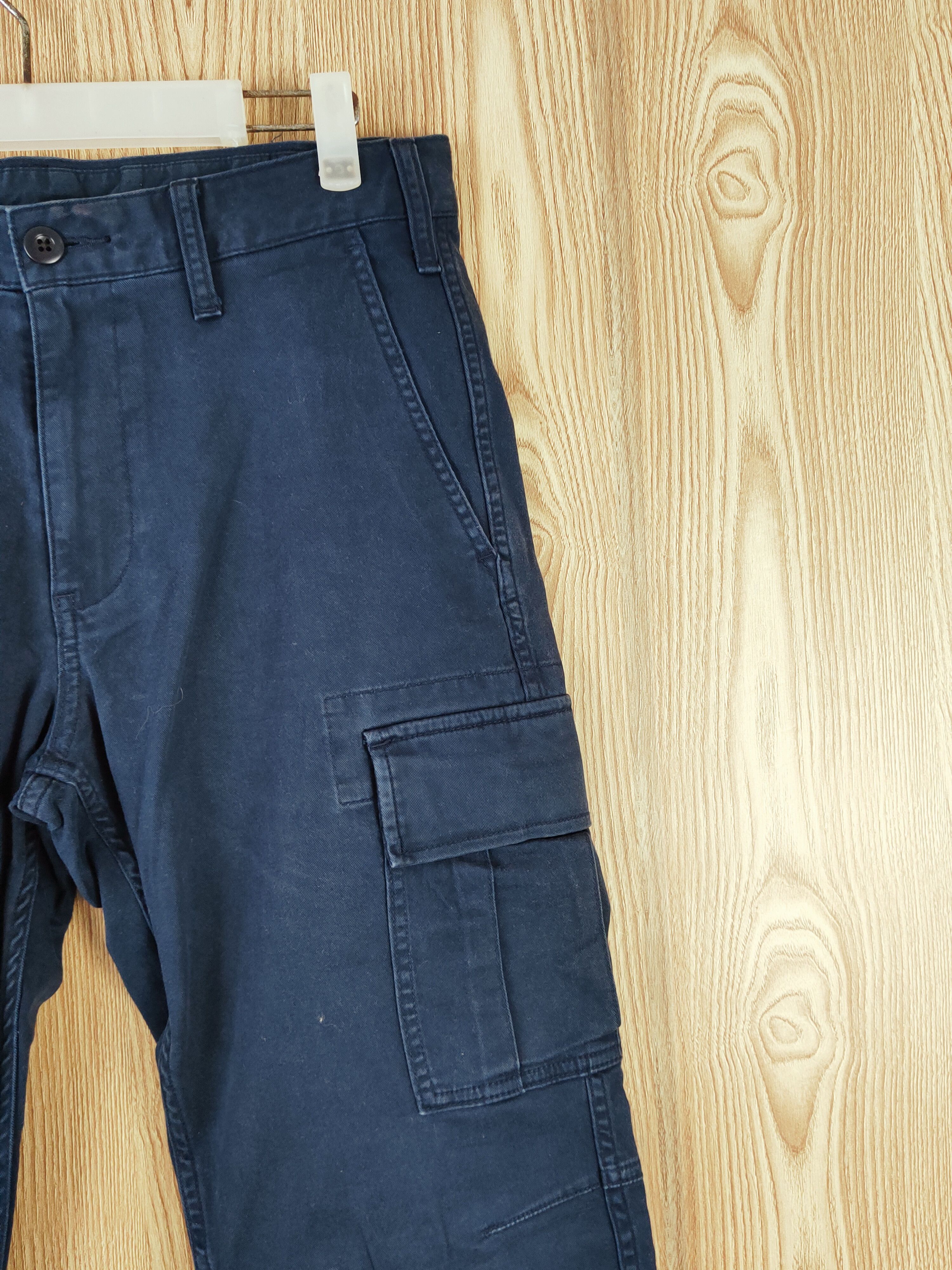 Japanese Brand Uniqlo Navy Multipocket Tactical Cargo Pants #W713 Size US 31 - 5 Thumbnail