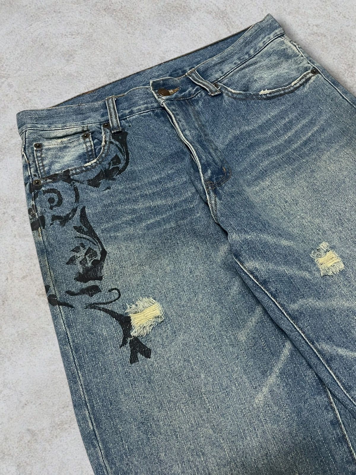 Japanese Brand Vintage Japanese Traditional Tattoo Art BlueWash Loose Jeans Size US 30 / EU 46 - 7 Thumbnail