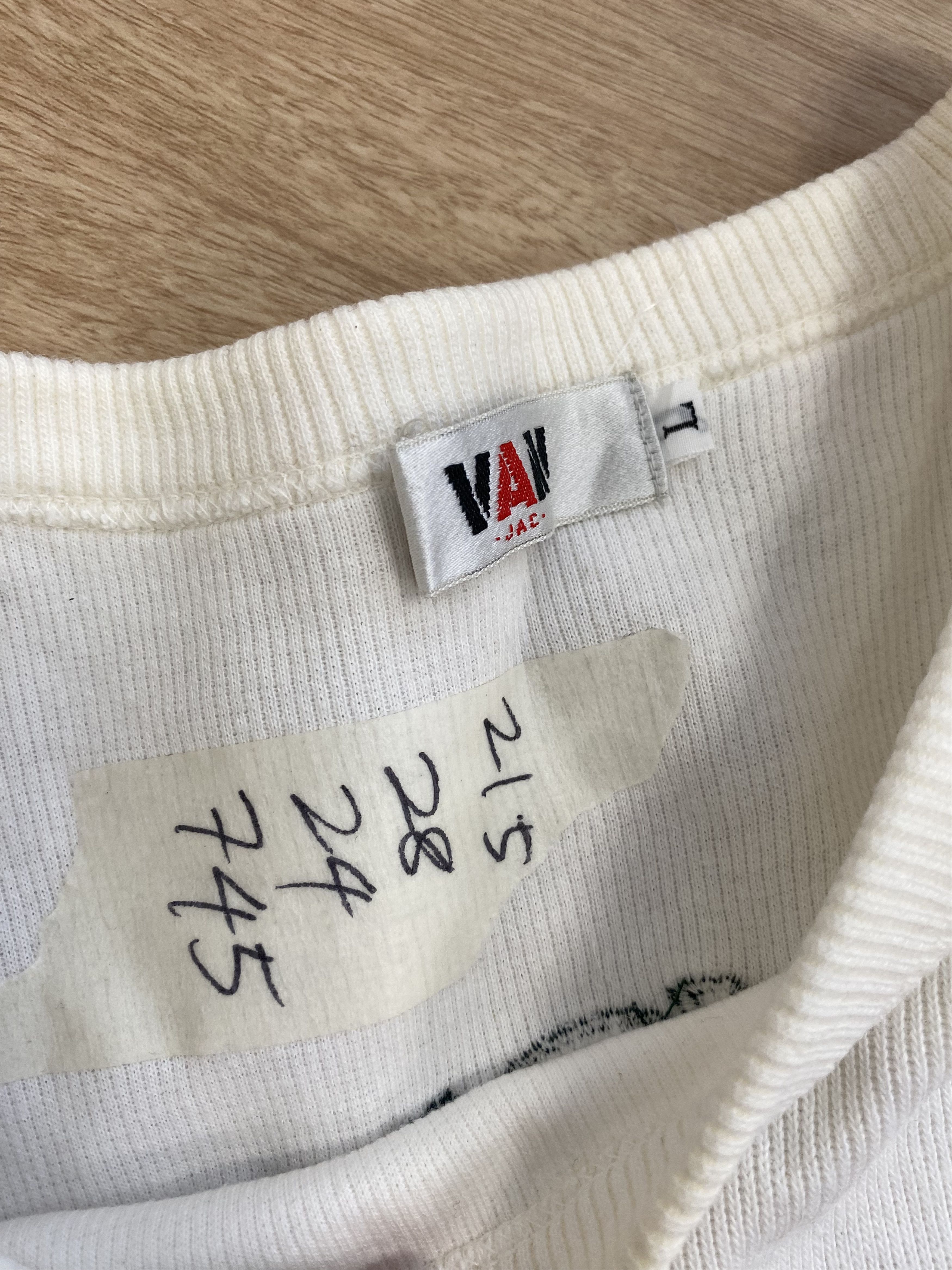 Van VAN J.A.C SWEATSHIRT DISTRESSED SIZE L Size US L / EU 52-54 / 3 - 8 Thumbnail