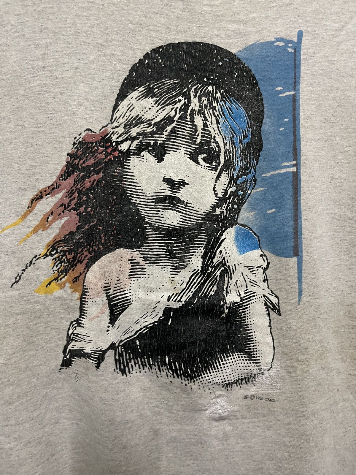Vintage Les Miserables T Shirt Vintage Distressed Size US M / EU 48-50 / 2 - 7 Thumbnail