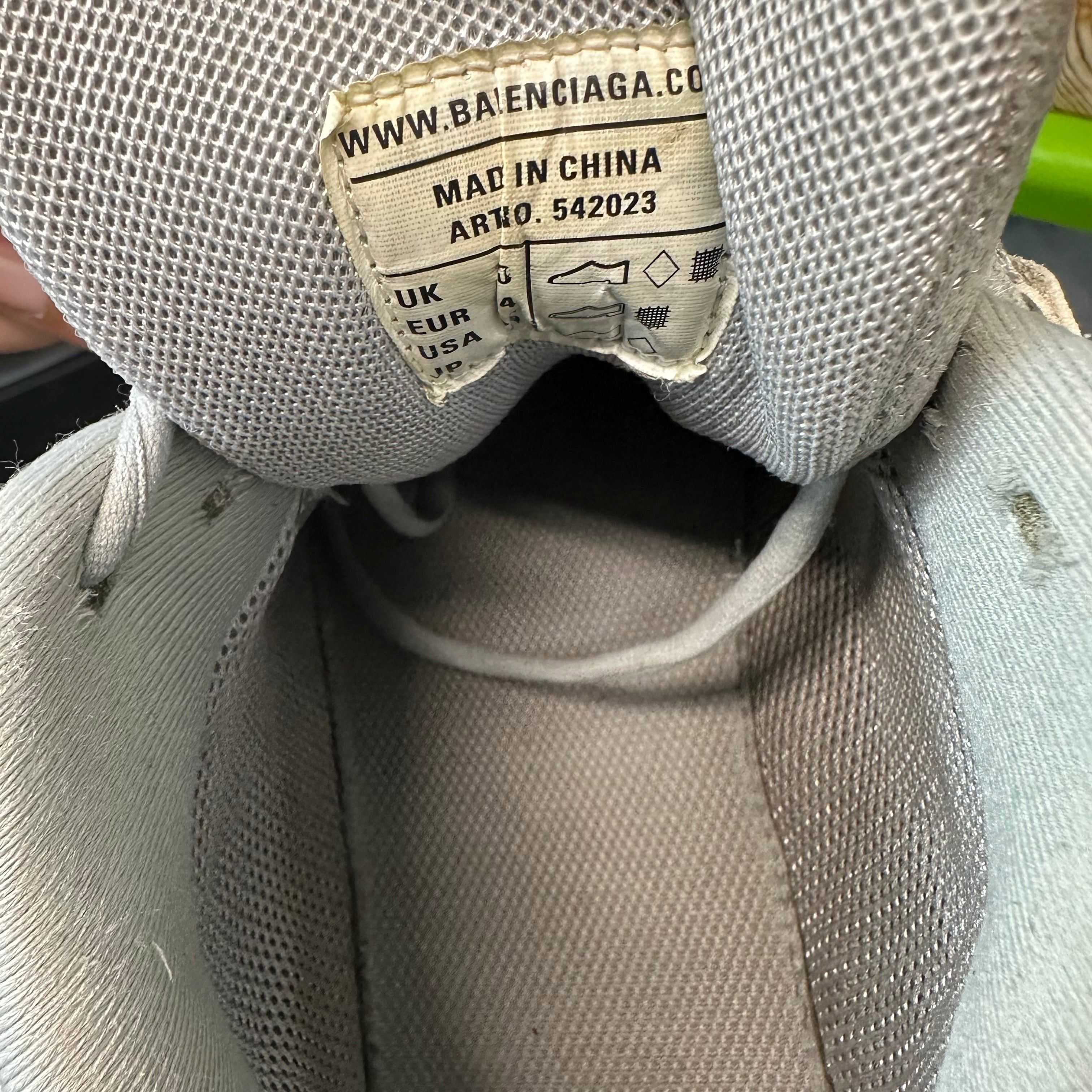Balenciaga Balenciaga Track Runner Silver Sneaker Sz 11 (44) Size US 11 / EU 44 - 7 Thumbnail