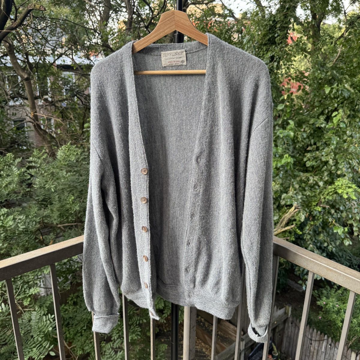 Vintage 80s Acrylic Cardigan Sweater Made in USA ERD Grunge Size US XL / EU 56 / 4 - 1 Thumbnail
