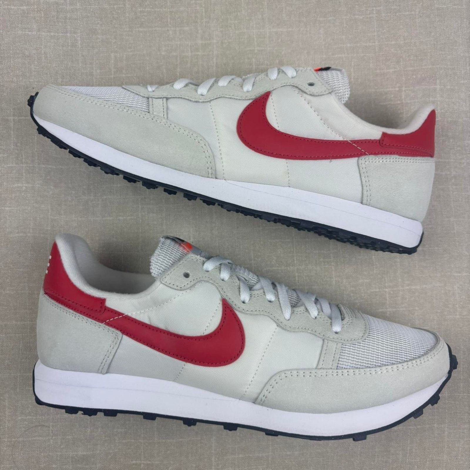 Nike 📚 Nike Challenger OG “White University Red” 13 Size US 13 / EU 46 - 2 Thumbnail
