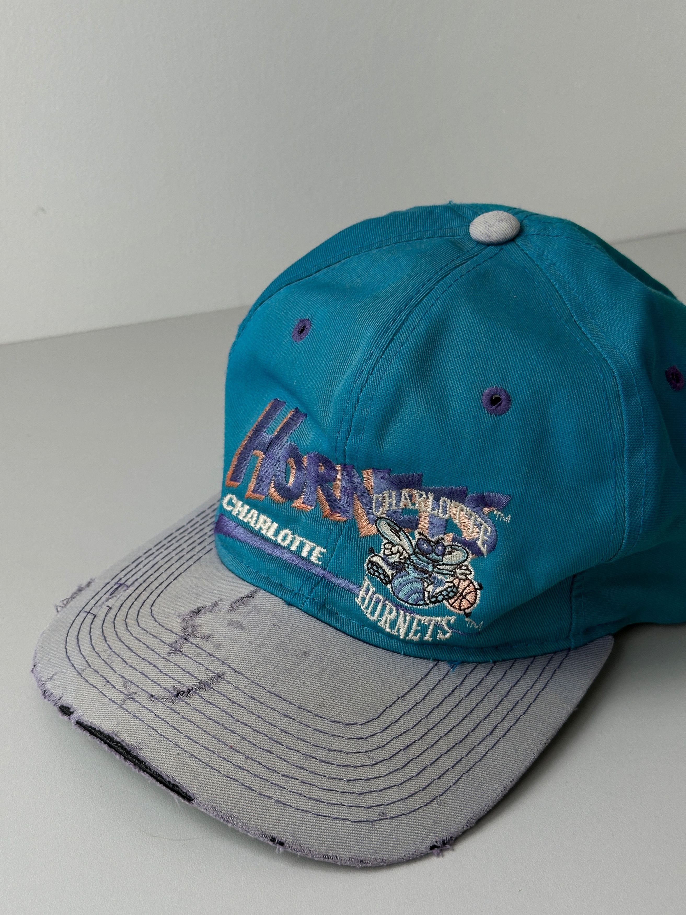 NBA × Vintage Vintage Charlotte Hornets NBA cap hat Size ONE SIZE - 2 Thumbnail