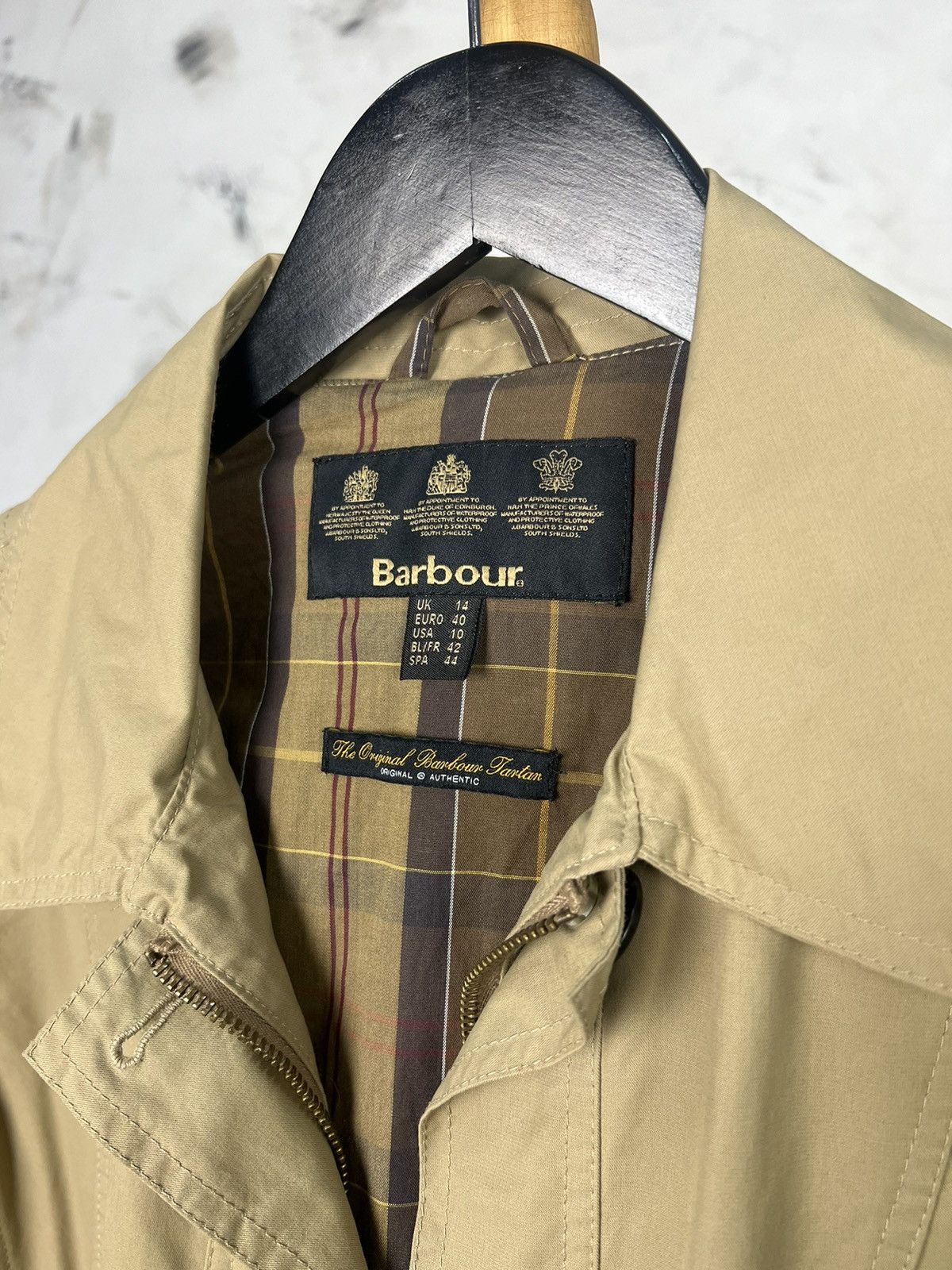 Barbour Barbour Gaberdine Belsay Trench Coat Size UK 14 USA 10 Size L / US 10 / IT 46 - 8 Thumbnail