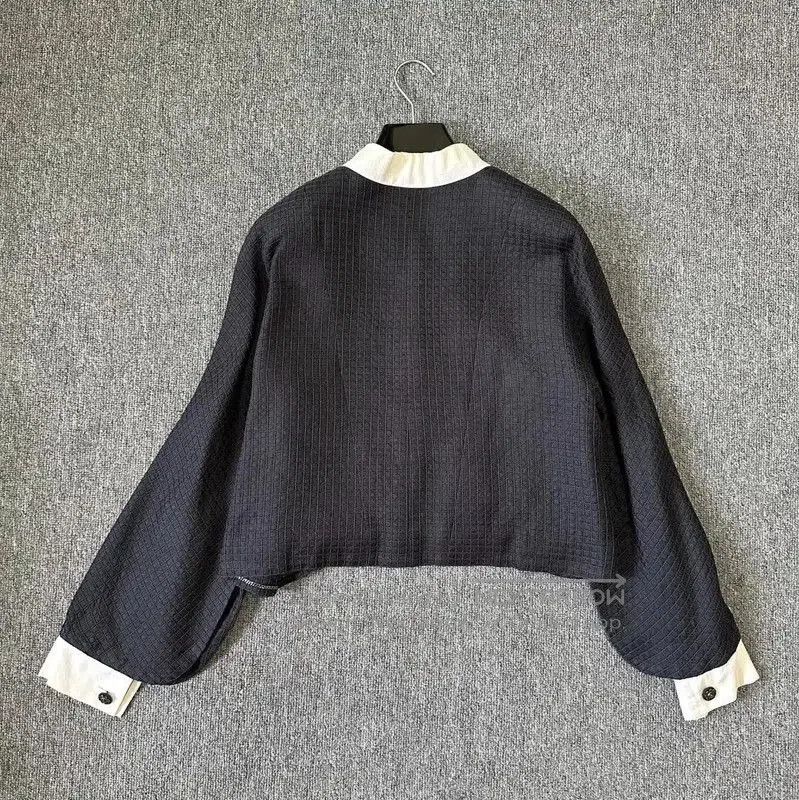 Chanel Chanel White and Black Wool Jacket . Size S / US 4 / IT 40 - 5 Thumbnail