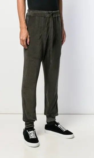 o1loc1c0724 TFJ945 Sweatpants & Joggers in Grey