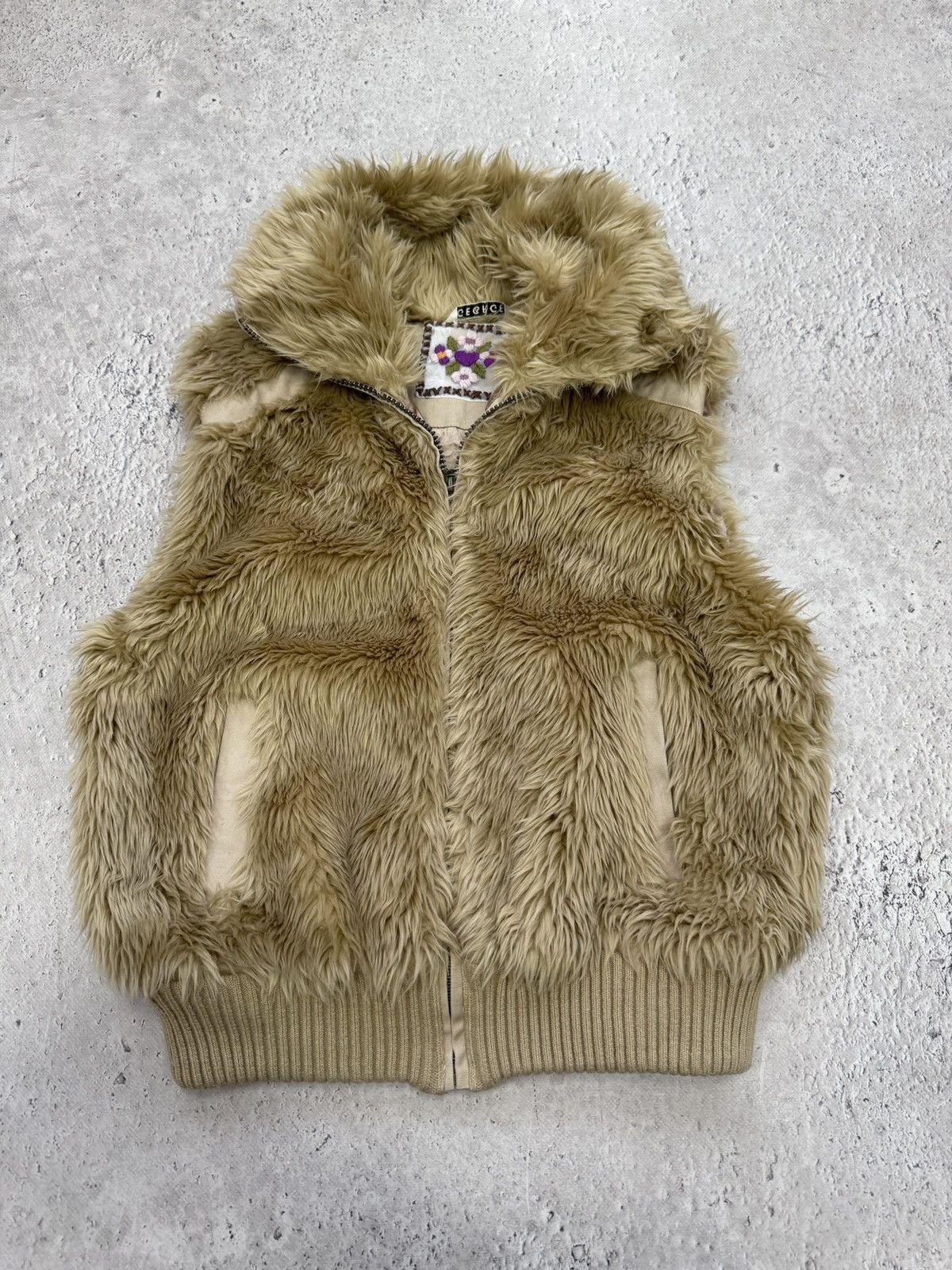 If Six Was Nine × Japanese Brand × Le Grande Bleu (L.G.B.) * Y2k Vintage Fluffy Mohair Fuzzy Drip Varsity Vest Jacket Size M / US 6-8 / IT 42-44 - 1 Thumbnail
