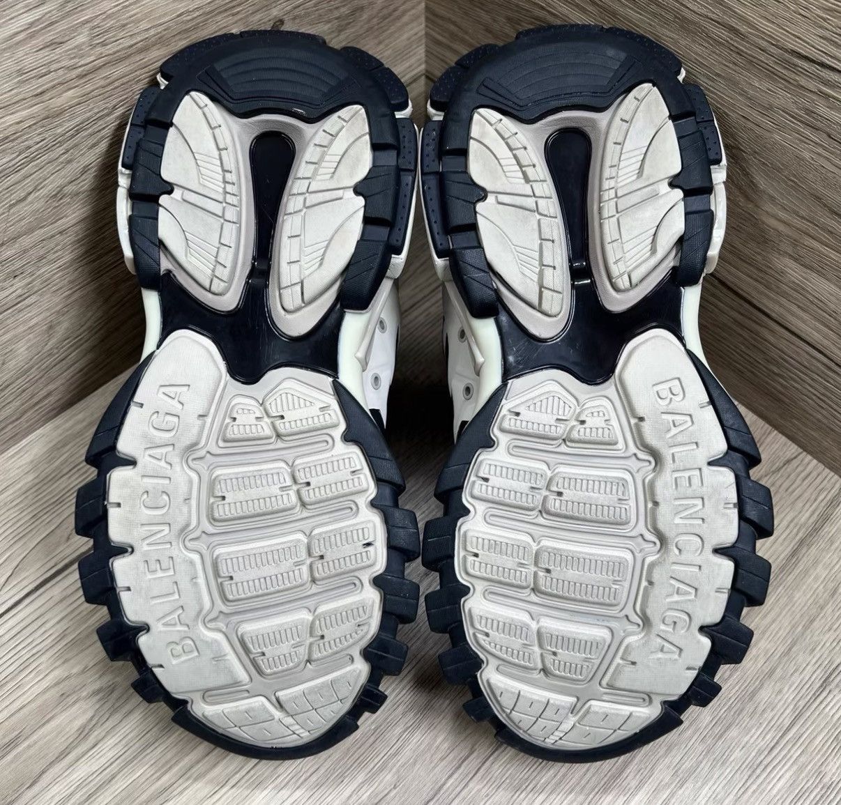 Balenciaga Balenciaga Track Off-white & Black Dad Sneakers J41 Size US 8 / IT 38 - 4 Thumbnail