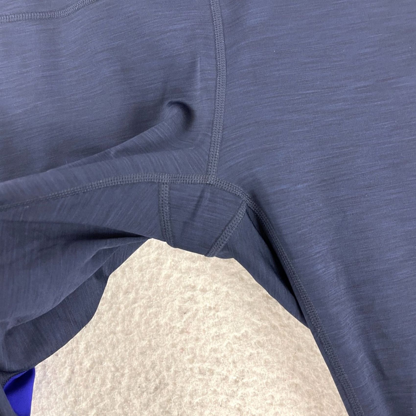 Athleta Athleta Blue Colorblock Sonar Capri Legging Womens Medium Size 29" - 4 Thumbnail