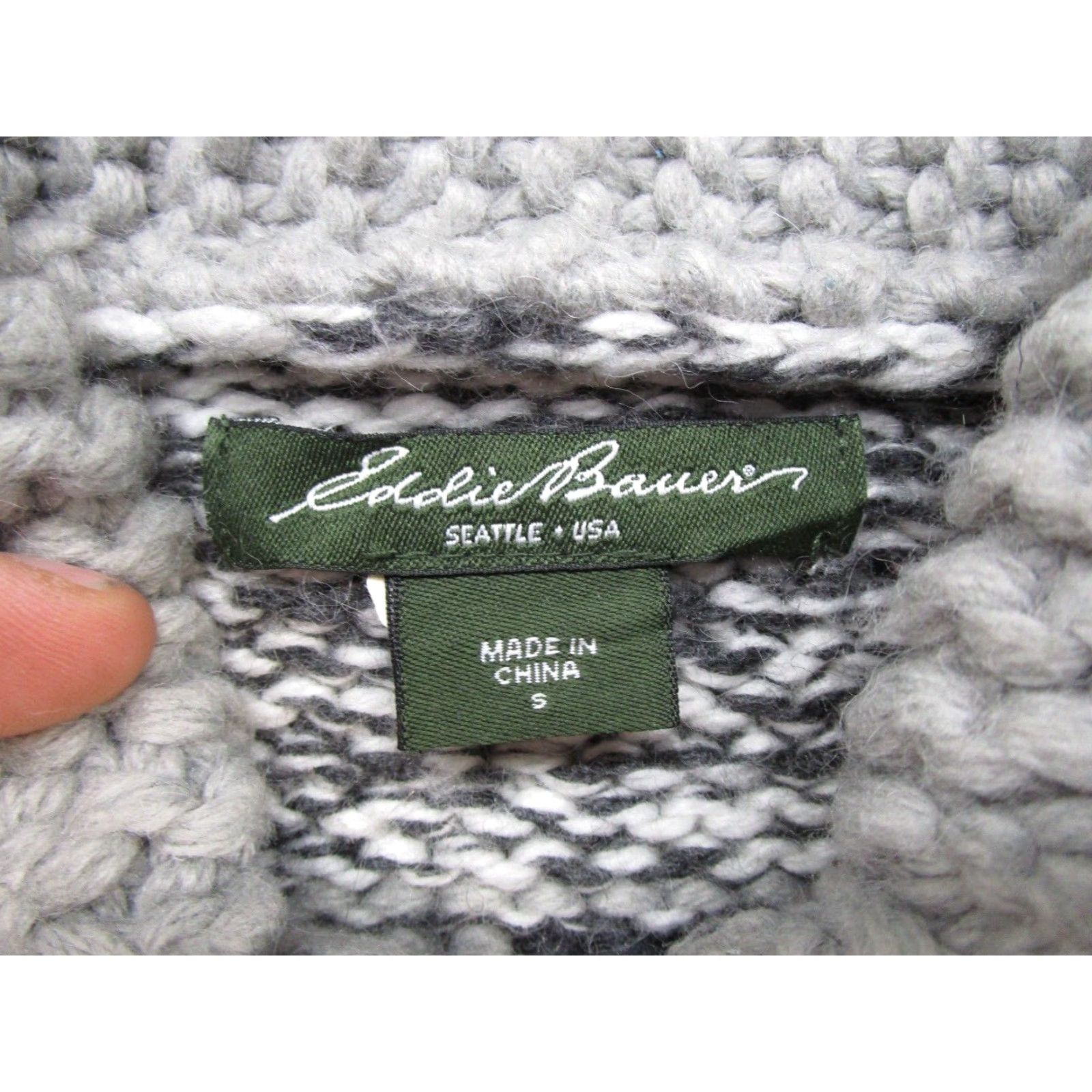 Eddie Bauer VTG Eddie Bauer Womens Wool Blend Cardigan Sweater Fair Isle SZ S Multicolor Womens Size S / US 4 / IT 40 - 2 Thumbnail