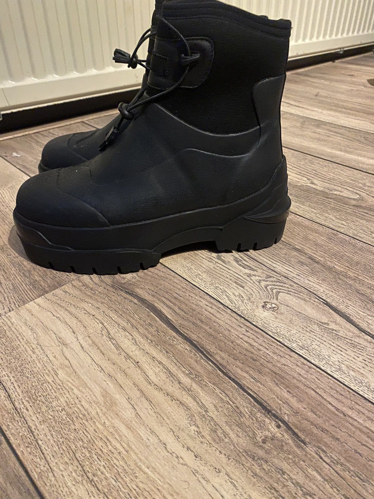 Alyx x moncler boots online