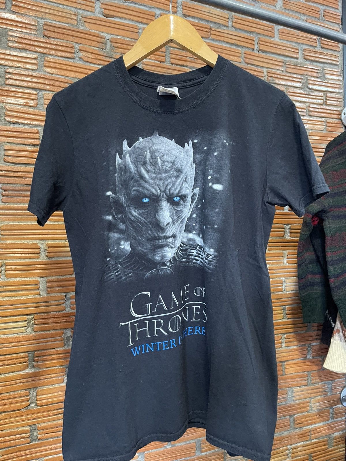 Arts & Science Game of Thrones Winter Is Here White Walker 2017 T shirt M Size US M / EU 48-50 / 2 - 2 Thumbnail