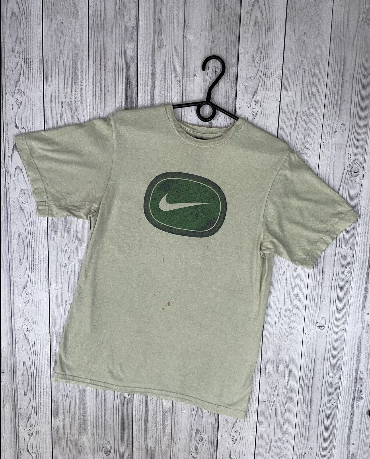 Nike Vintage nike tee big logo rare size S/M Size US S / EU 44-46 / 1 - 1 Thumbnail