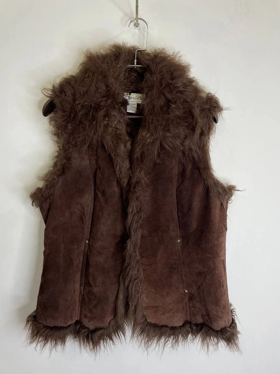 If Six Was Nine × Japanese Brand × Le Grande Bleu (L.G.B.) Vintage 00s Shearling Leather Vest Fur Boho Style Size M / US 6-8 / IT 42-44 - 1 Thumbnail