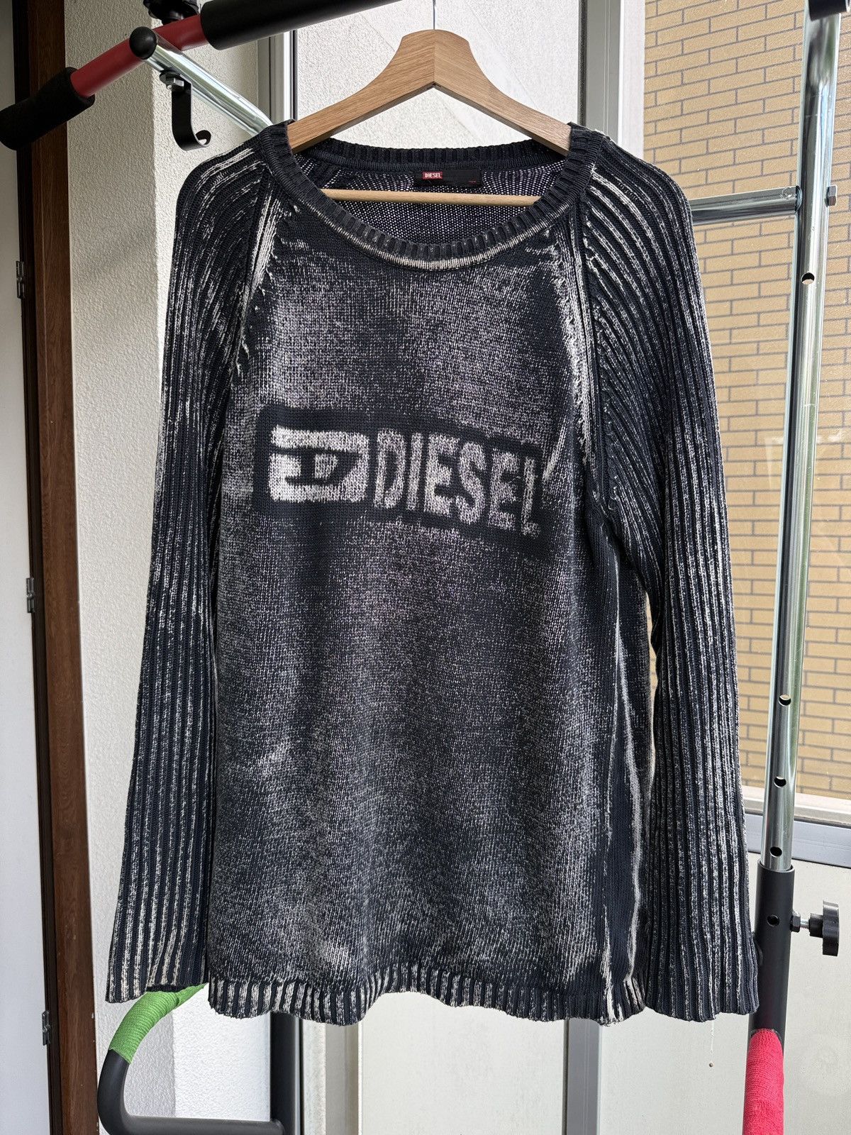 Diesel Vintage Diesel y2k Sweater Size US L / EU 52-54 / 3 - 1 Thumbnail