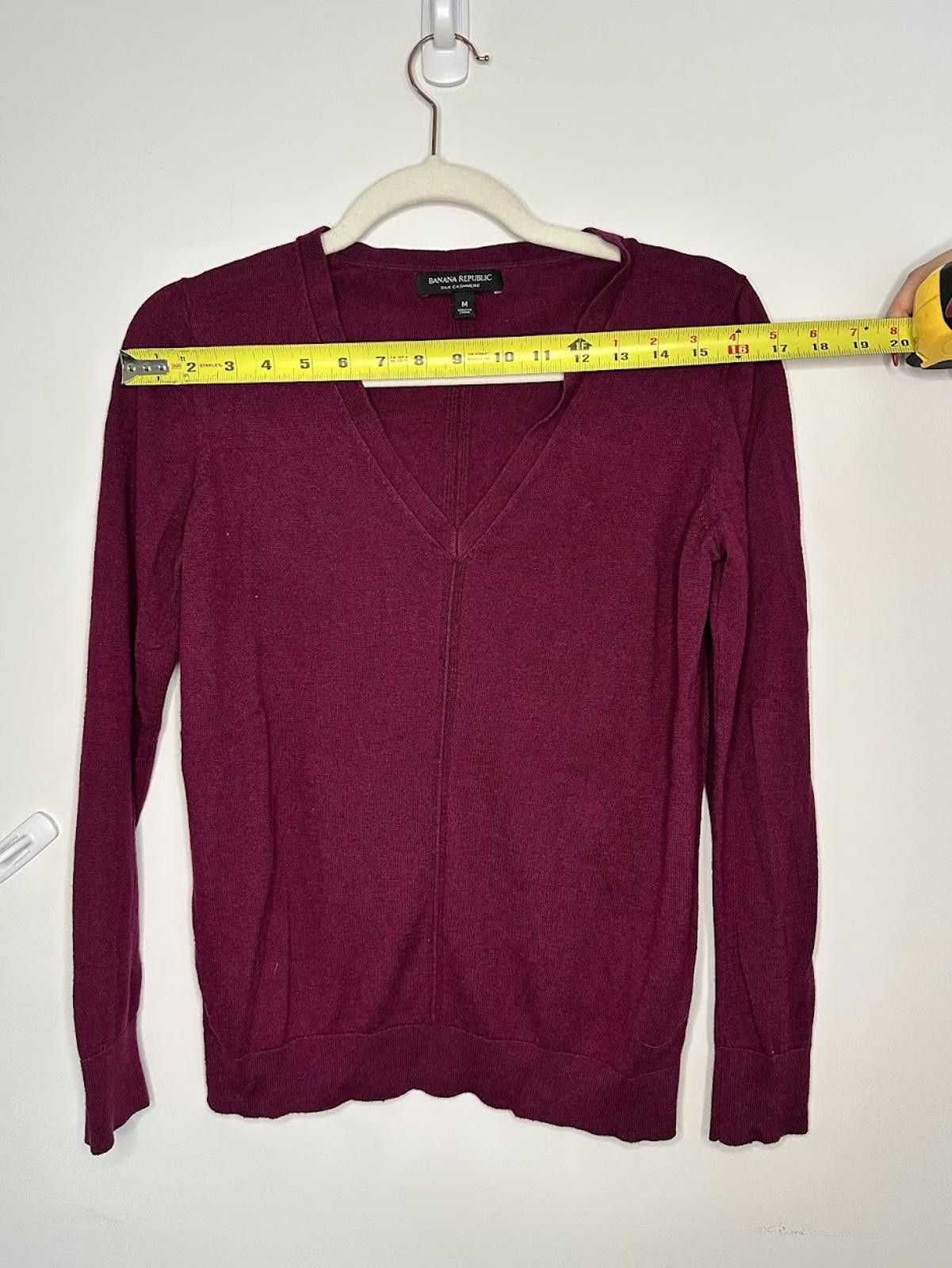 Banana Republic Banana Republic Silk Cashmere Sweater - Sz. M Size M / US 6-8 / IT 42-44 - 5 Thumbnail
