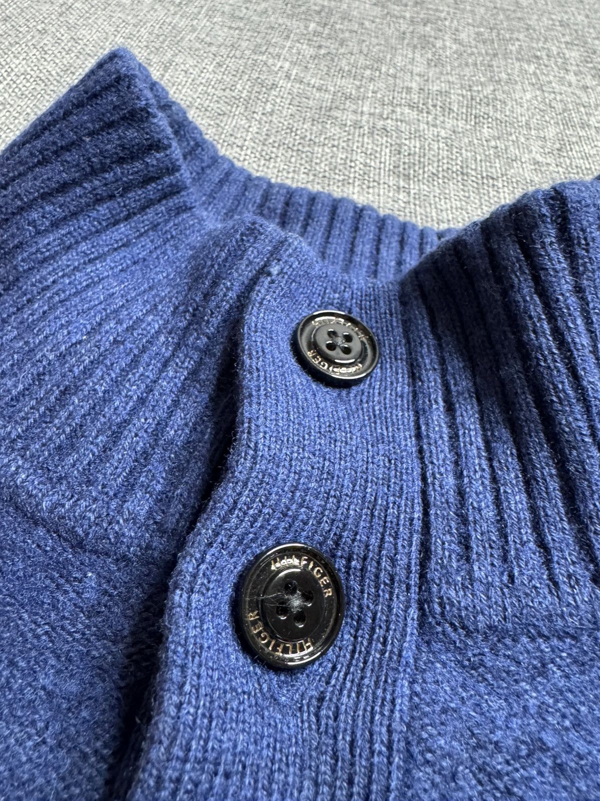 Tommy Hilfiger Tommy Hilfiger wool sweater L Size US M / EU 48-50 / 2 - 4 Thumbnail