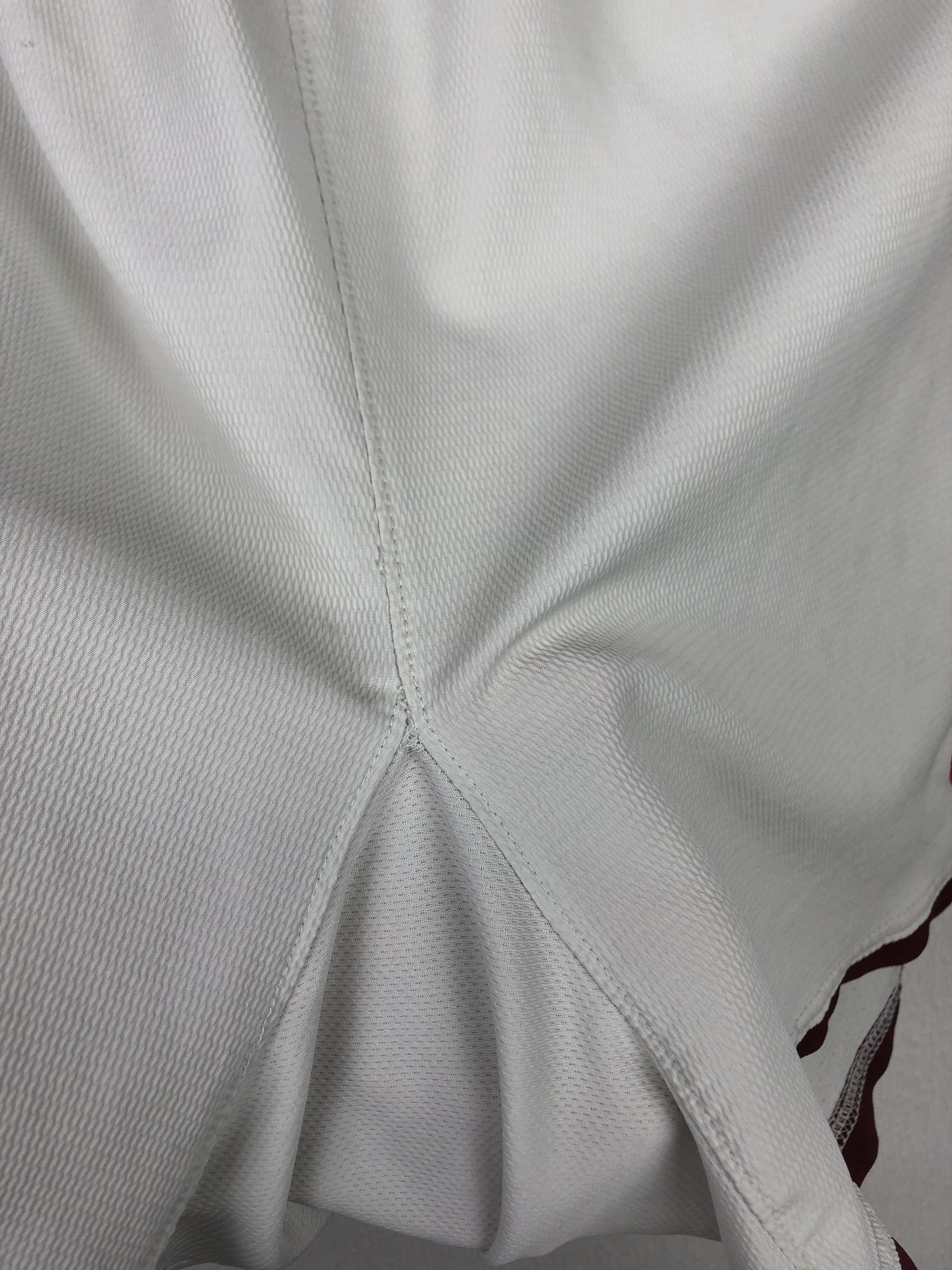 Nike Vintage Nike Arsenal Football Shorts Soccer Track Size L Size US 36 / EU 52 - 4 Thumbnail