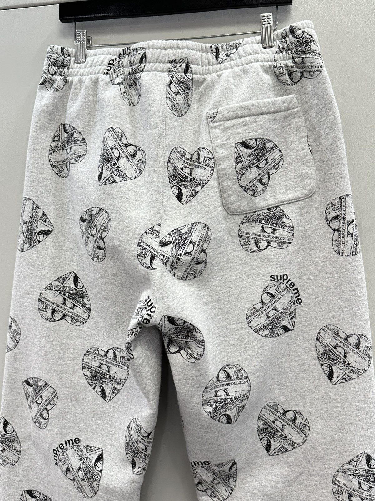 Supreme Supreme Love Cash Sweatpants Size US 36 / EU 52 - 4 Thumbnail