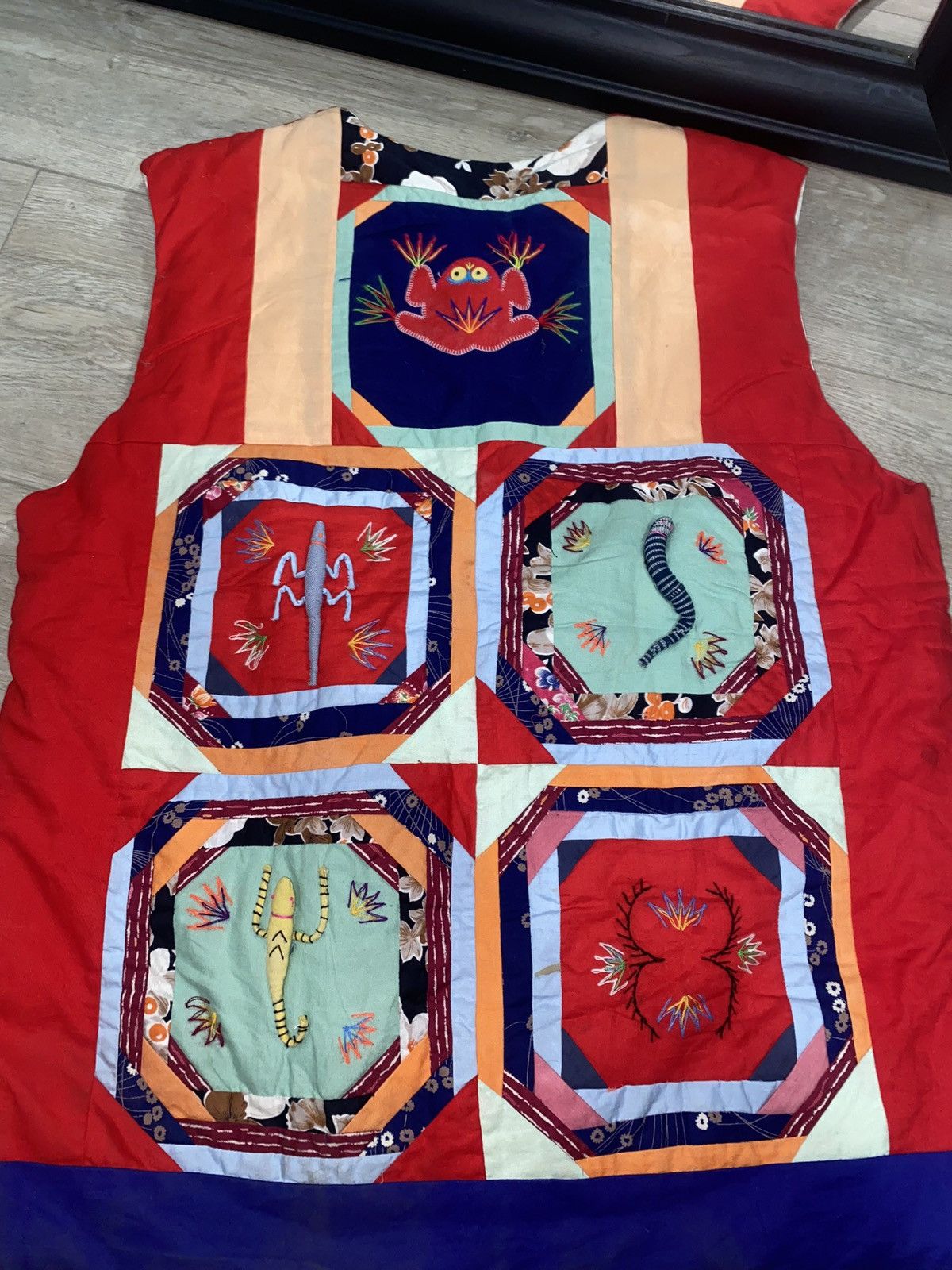 Japanese Brand × Vintage Rare Vintage / Y2K 1970s - 1980s Patchwork Vests Size US L / EU 52-54 / 3 - 2 Thumbnail