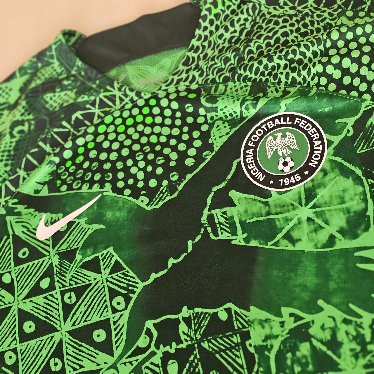 Nike Official NIgeria 2022 World Cup Shirt Vapourknit BNWT Size US XL / EU 56 / 4 - 2 Thumbnail