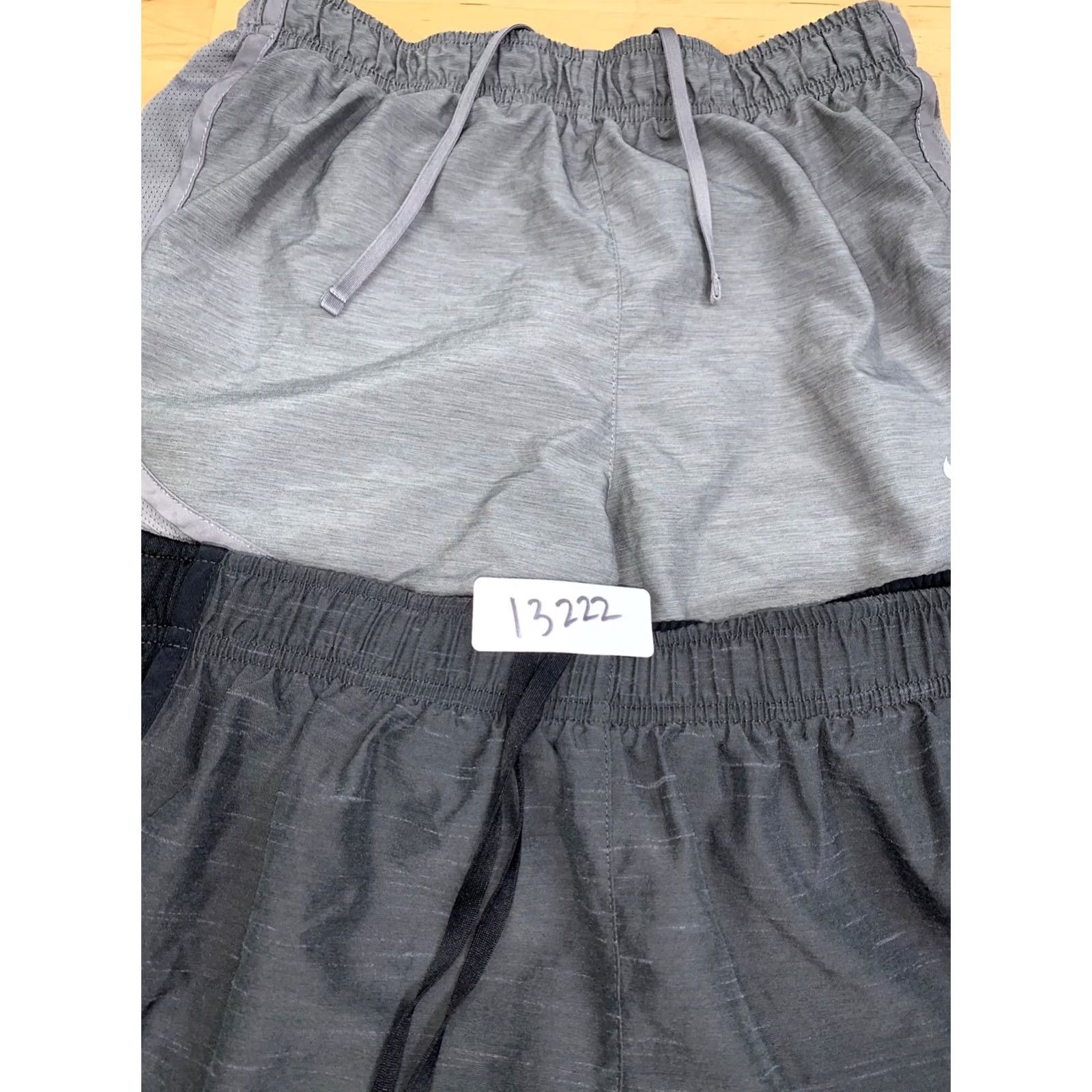 Nike Nike Running Shorts Women S/M Black Gray Activewear Gym Training 13222 Size 28" / US 6 / IT 42 - 2 Thumbnail