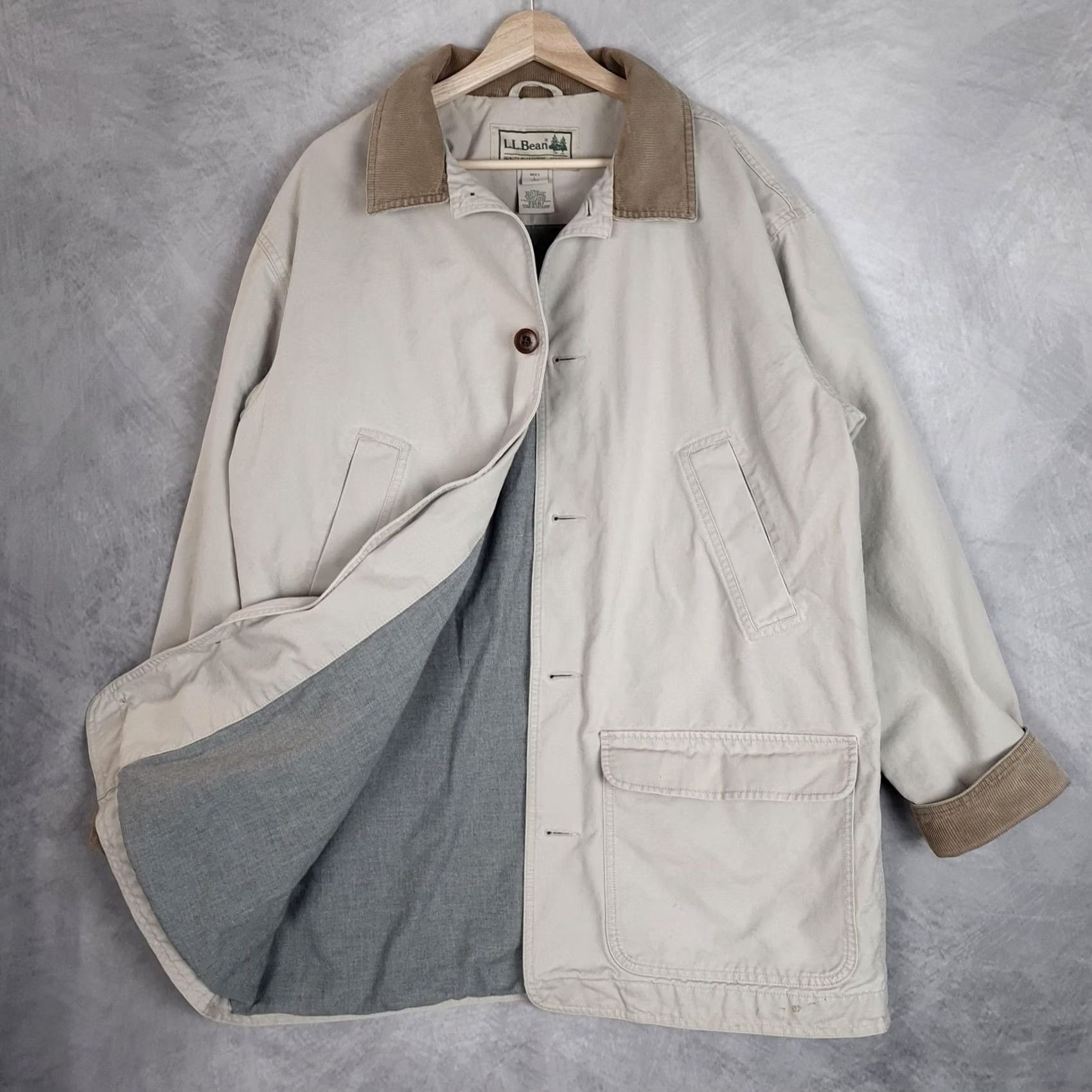 Vintage LL Bean Barn Coat Mens LT Beige Canvas Corduroy Collar Lined Workwear Overcoat Button Front Size US L / EU 52-54 / 3 - 2 Thumbnail