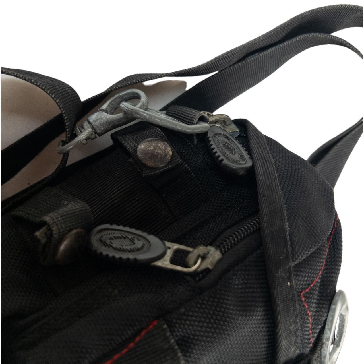 Oakley Vintage Oakley Mini Crossbody Bag Size ONE SIZE - 7 Thumbnail