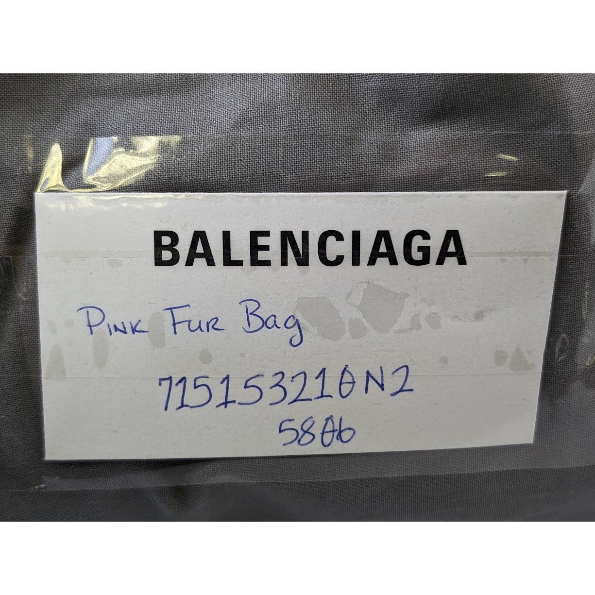 Balenciaga o1rshd1 Size: OS / Fake Fur Shoulder Bag in Pink Size ONE SIZE - 23 Thumbnail