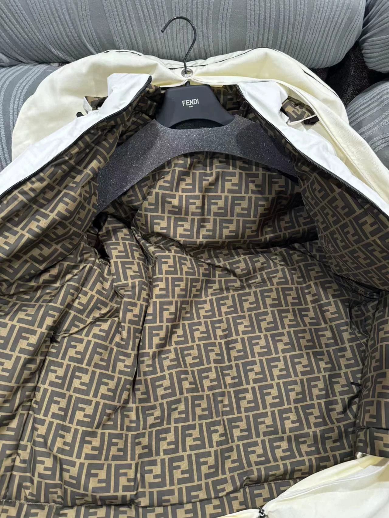 Fendi Fendi Ski Collection 2-Sided Down Jacket Size 38 New Unworn Size XS / US 0-2 / IT 36-38 - 4 Thumbnail