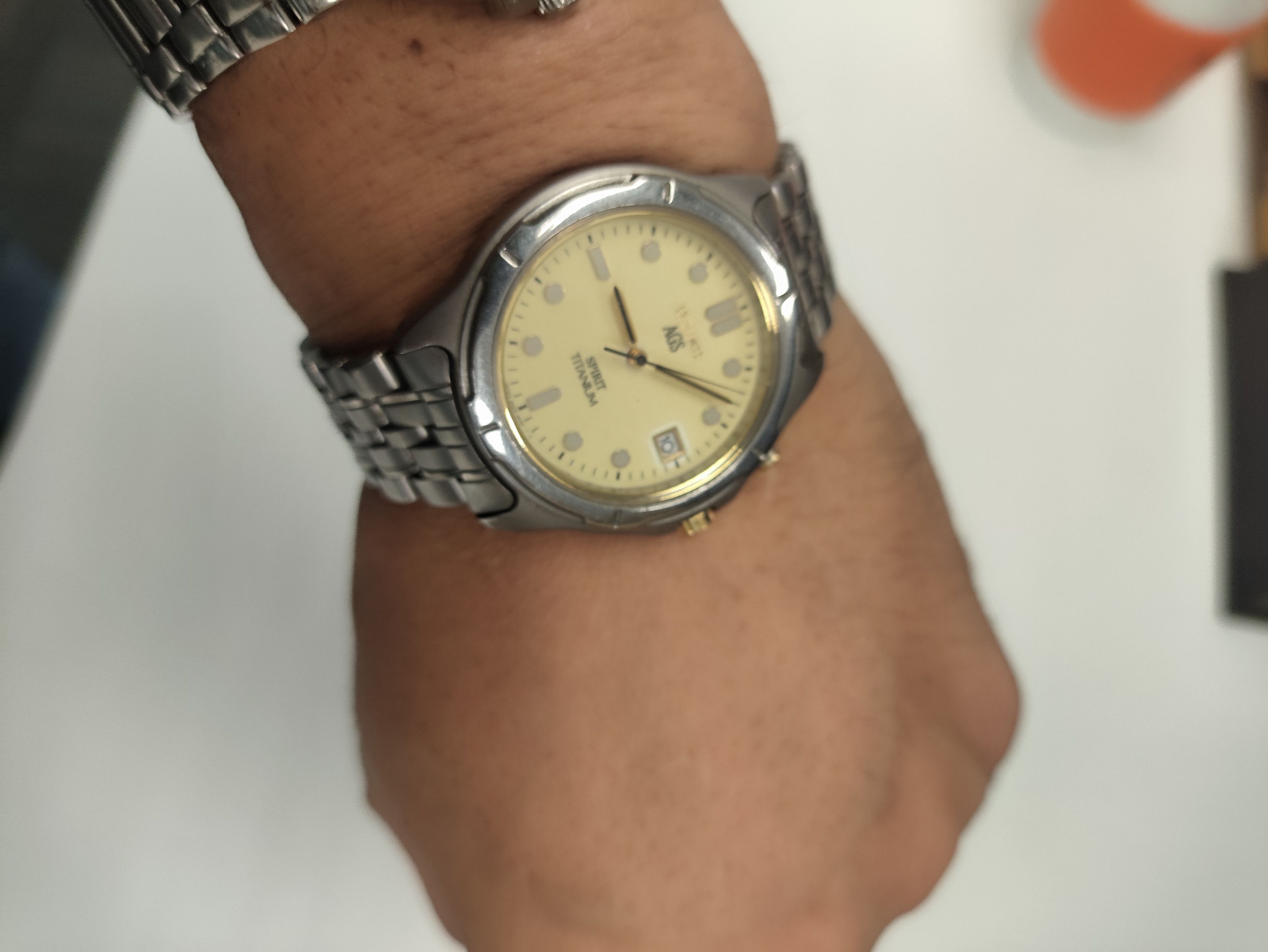 Vintage VINTAGE SEIKO AGS TITANIUM ALLOY KINETIC ENGINE JAPAN MADE Grailed
