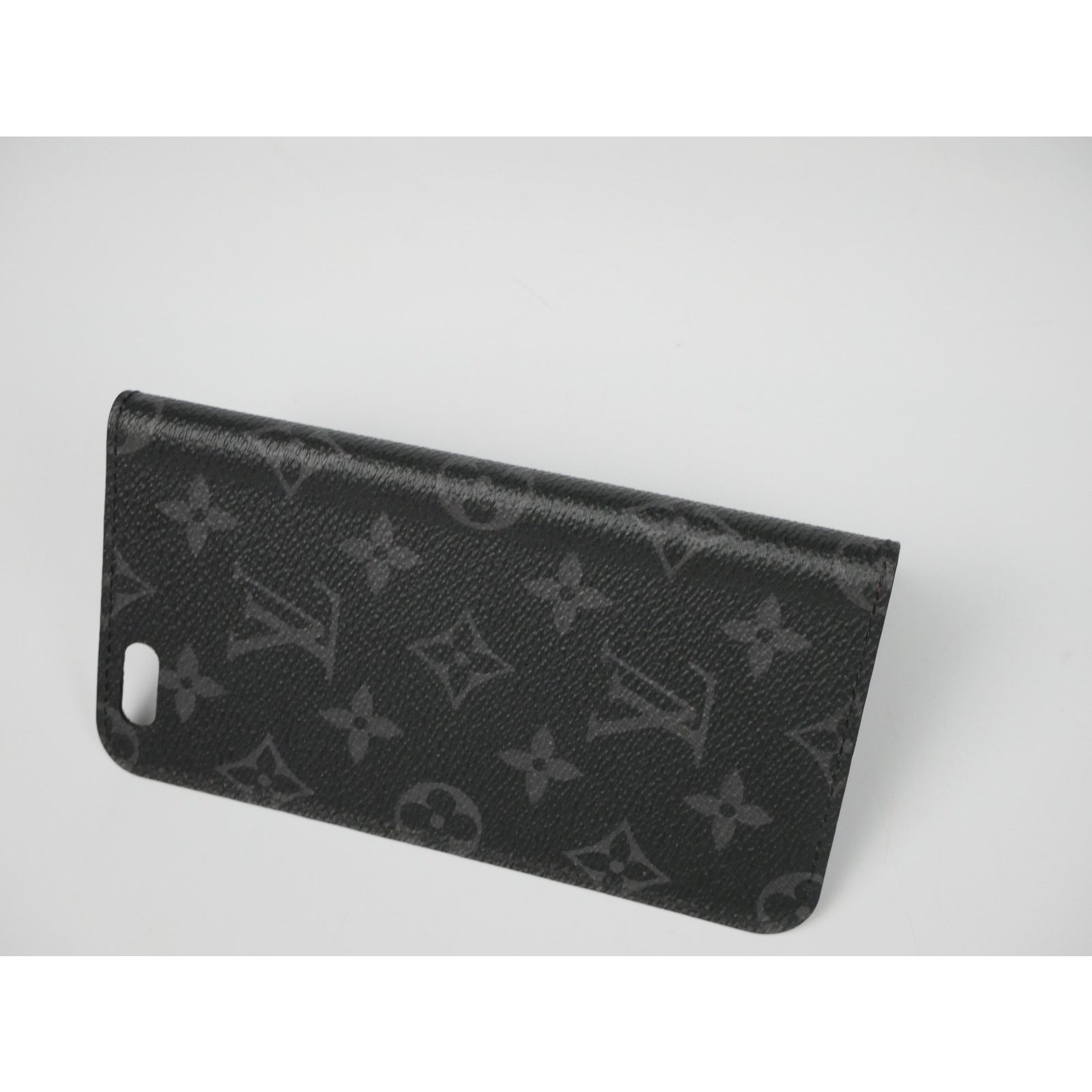 Louis Vuitton Louis Vuitton Folio Monogram Eclipse Case iPhone Size ONE SIZE - 3 Thumbnail