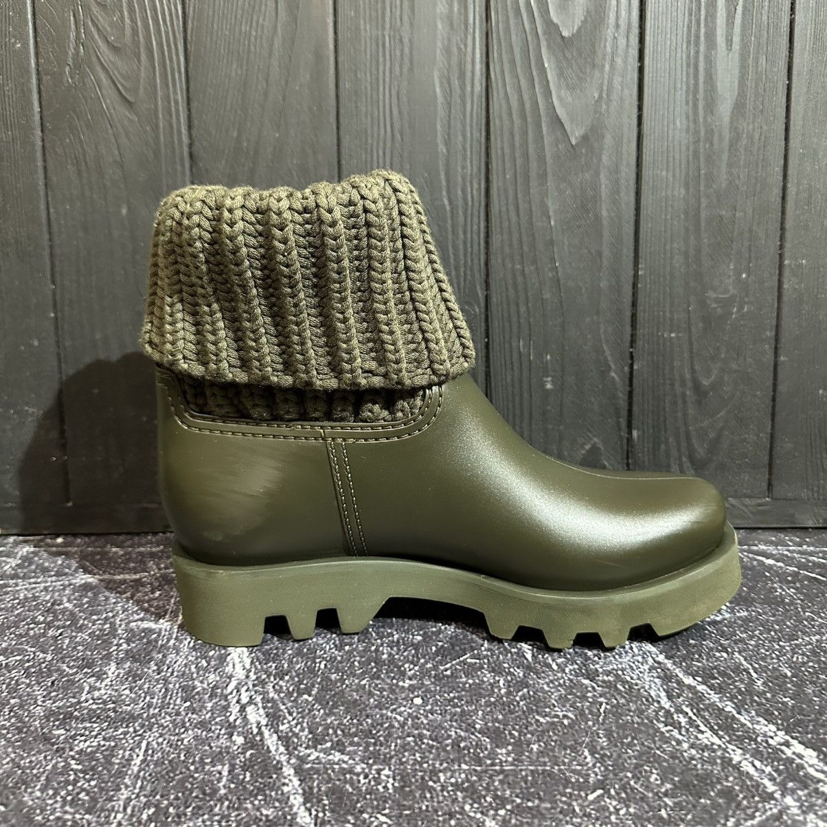 Moncler MONCLER GINETTE - Women’s Waterproof Rubber Boots Size 37 Size US 7 / IT 37 - 9 Thumbnail